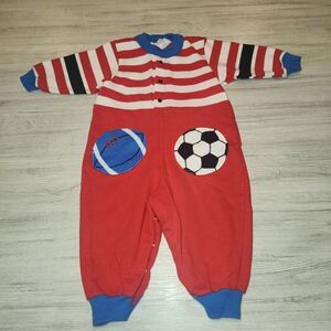 Vintage Buster Brown Infant Romper Sports Themed Baby Boy Size 12 Months A1